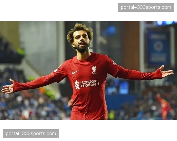 利物浦萨拉赫被重点盯防,边路内切空间遭压缩战术应对 利物浦萨拉赫被重点盯防,边路内切空间遭压缩战术应对